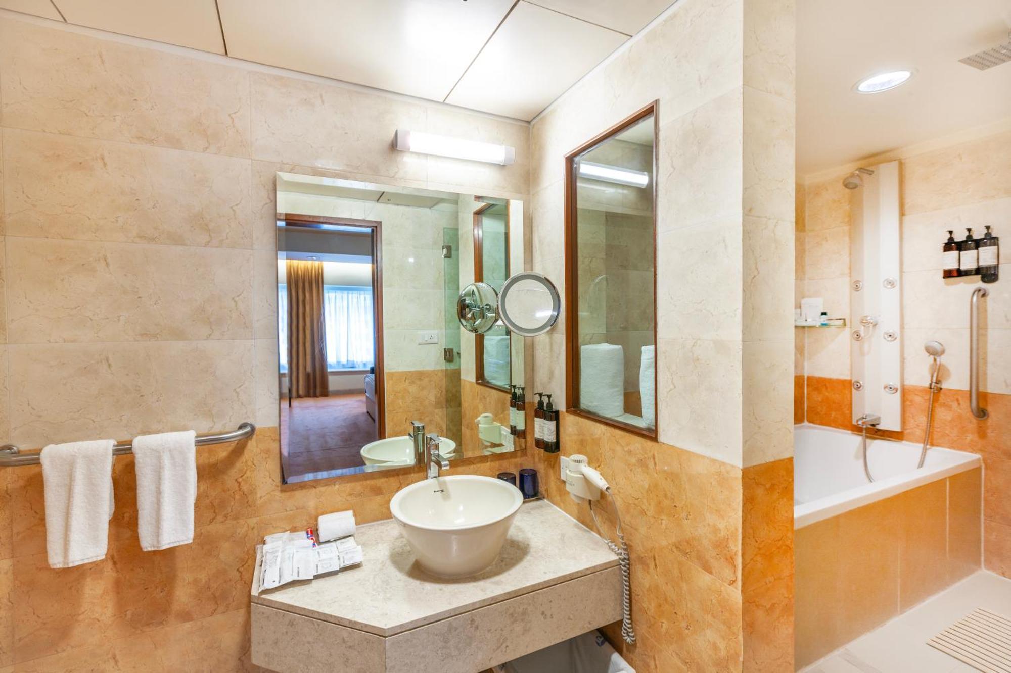 Fortune Park Lake City, Thane - Member Itc Hotels' Group Exteriér fotografie